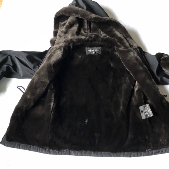 Andrew Marc Girls Winter Jacket Coat M 10-12 Faux Fur BLACK Winter EUC - Picture 2 of 16